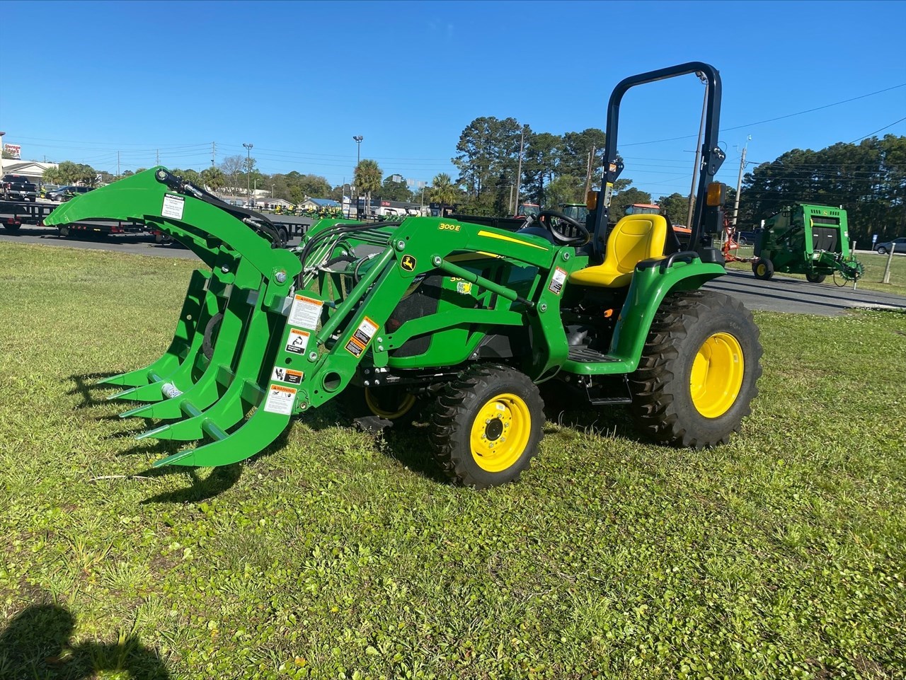 2022 John Deere 3025E Compact Utility Tractor For Sale in Brunswick