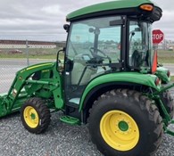 2023 John Deere 3046R Thumbnail 5