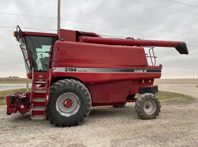 1996 Case IH 2188 Combine For Sale