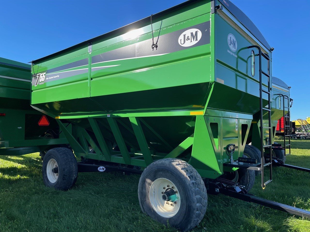 2022 J & M 755 Gravity Box For Sale in Waupun Wisconsin