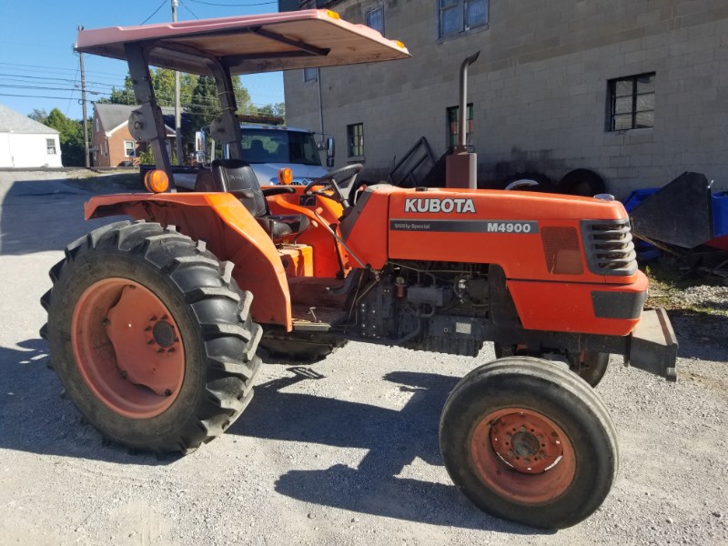2004 Kubota M4900 Tractor For Sale in Somerset Kentucky