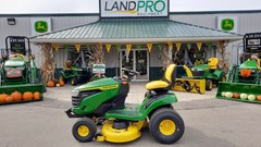 Lawn Mower For Sale 2022 John Deere S220 , 22 HP Lawn Mower For Sale 2022 John Deere S220 , 22 HP
