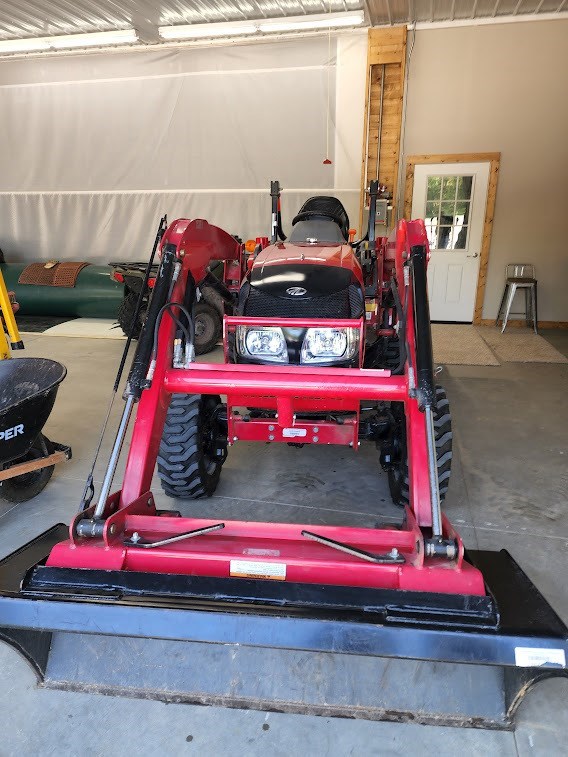 2019 Mahindra 1533 Compact Utility Tractor For Sale in Burbank Ohio