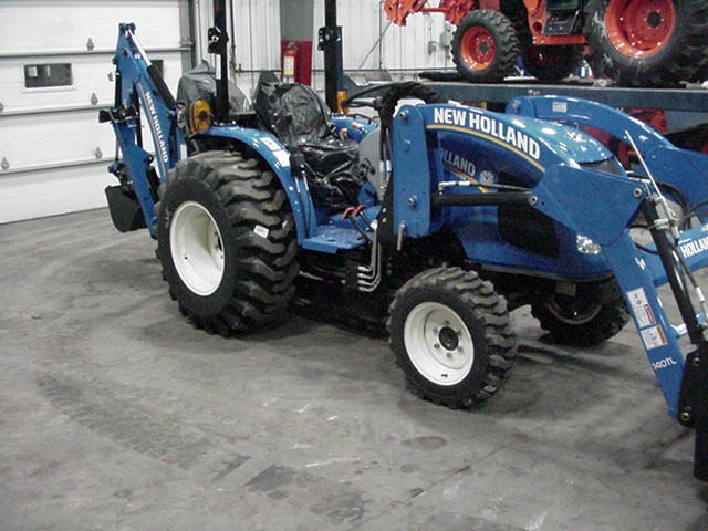 2022 New Holland WORKMASTER 40 Tractor - Compact Utility For Sale