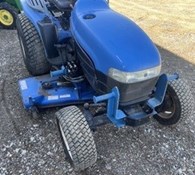 2002 New Holland TC25D Thumbnail 2