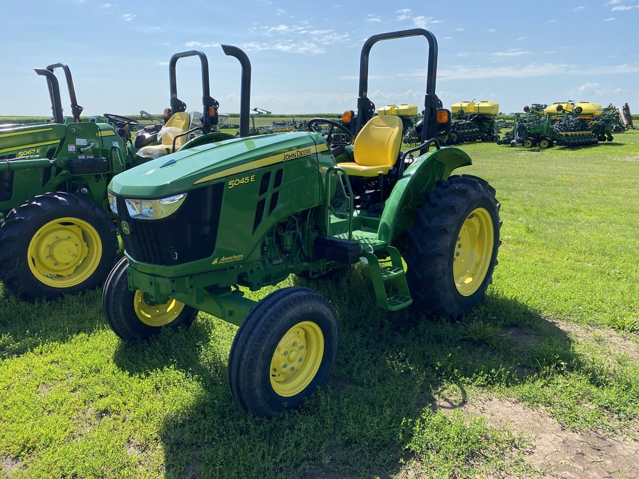 2021 John Deere 5045E Tractor Utility For Sale in Paullina Iowa