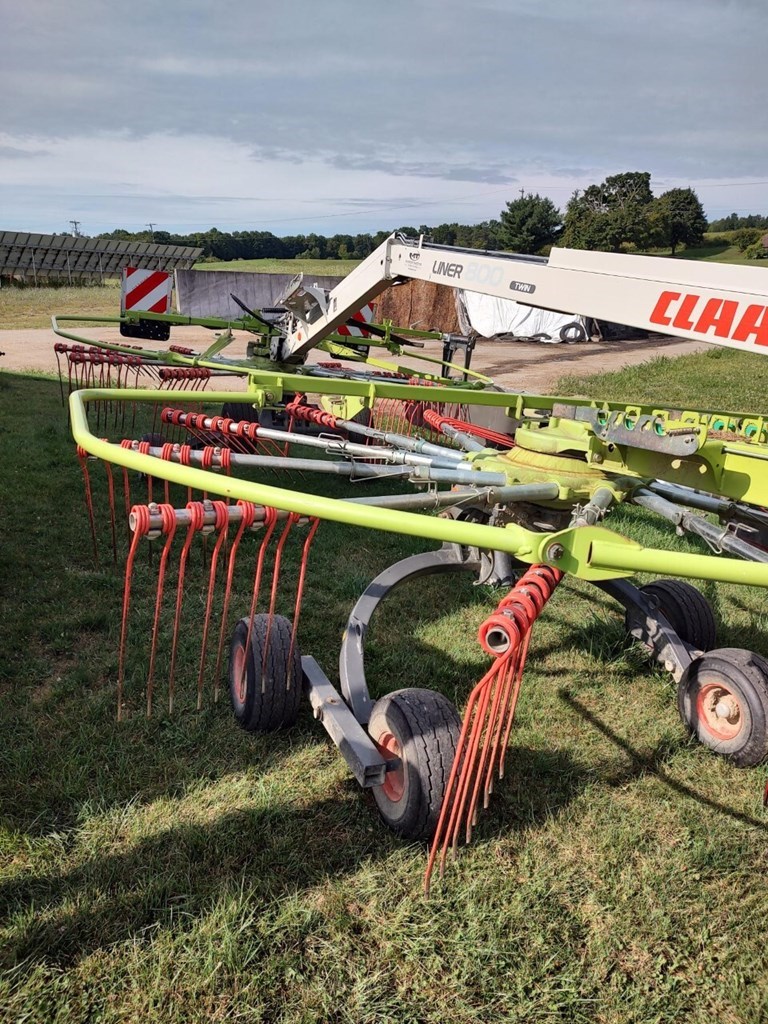 2017 CLAAS liner 800 twin Hay Rake For Sale