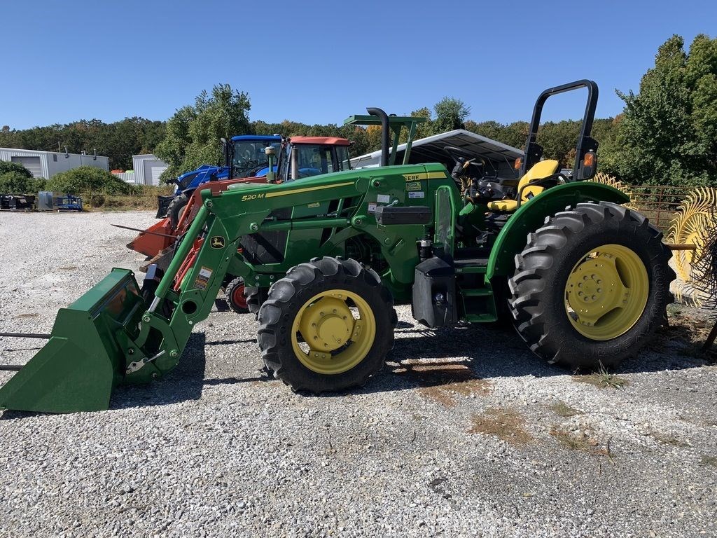 2016 John Deere 5085E Tractor For Sale in Joplin Missouri