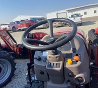 2022 Case IH Farmall 45C Thumbnail 8