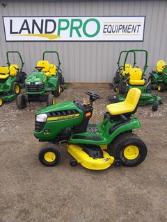 Lawn Mower For Sale 2017 John Deere E140 , 22 HP Lawn Mower For Sale 2017 John Deere E140 , 22 HP