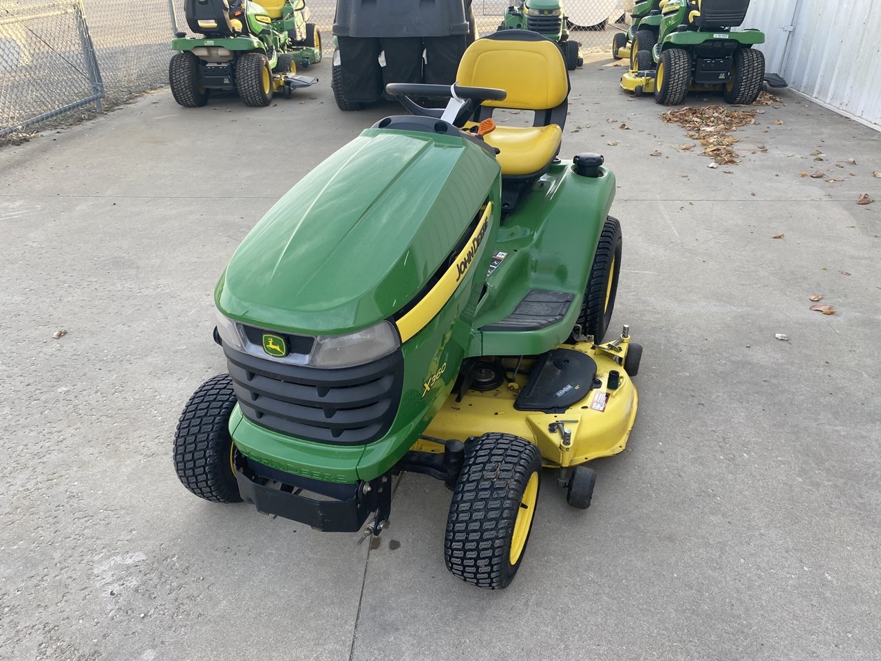 2011 John Deere X360 Riding Mower For Sale in Effingham Illinois