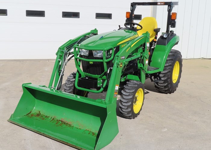 2017 John Deere 2038R Tractor - Compact Utility For Sale
