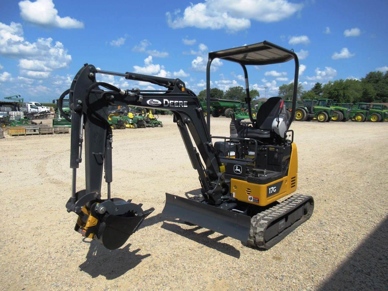 2022 John Deere 17G Mini Excavator For Sale in Minier Illinois