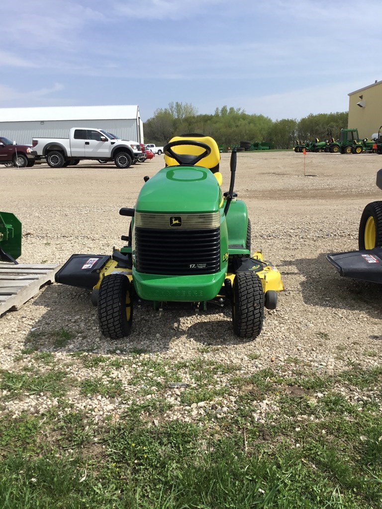 2000 John Deere LX277 Riding Mower For Sale in Litchfield Minnesota