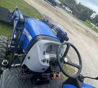 2021 New Holland Boomer 35 Thumbnail 3