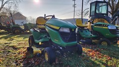 Lawn Mower For Sale 2014 John Deere X300 , 17 HP Lawn Mower For Sale 2014 John Deere X300 , 17 HP
