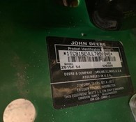 2021 John Deere Z915E Thumbnail 4