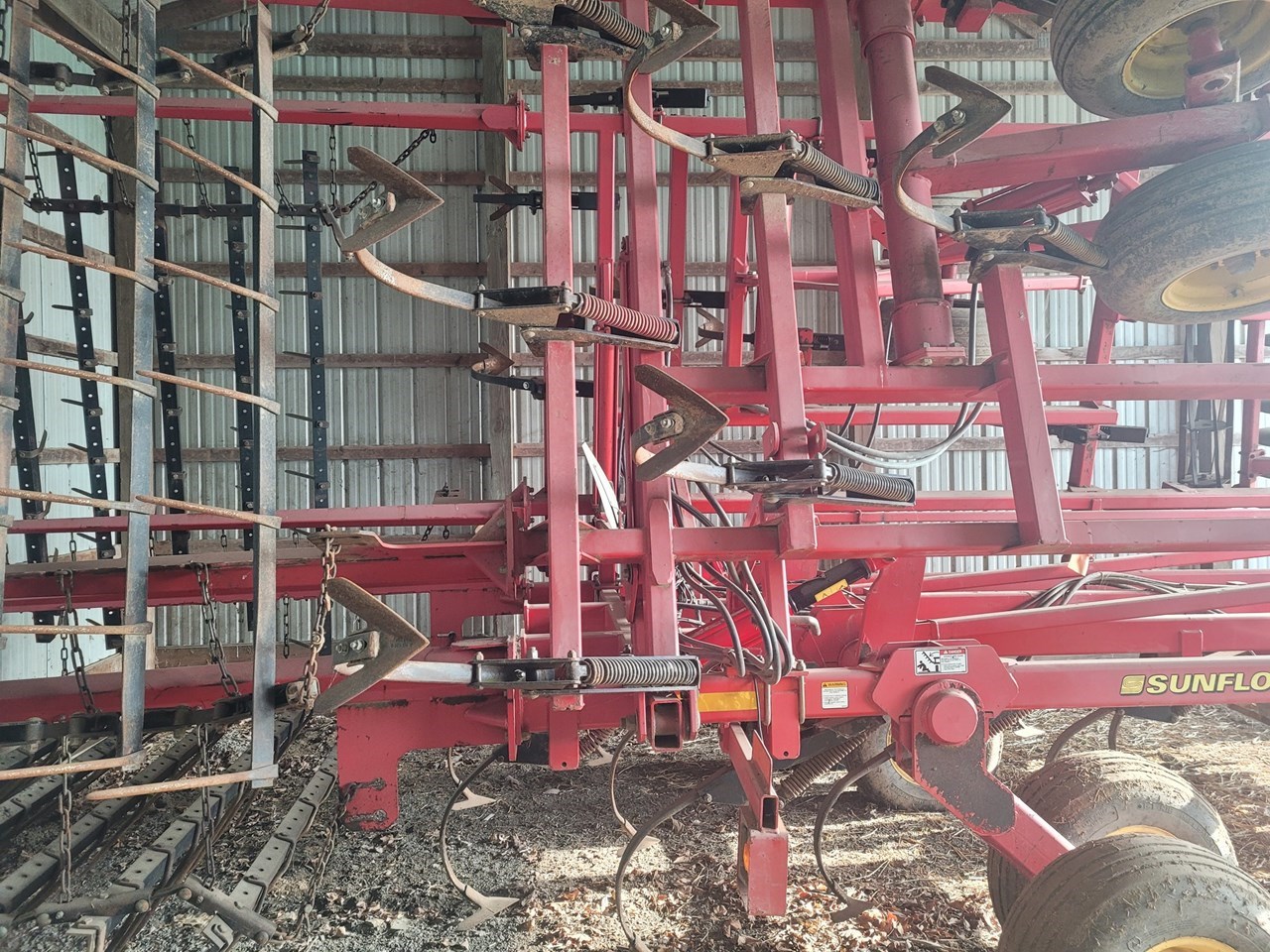 2012 Sunflower 6333-25 Field Cultivator For Sale