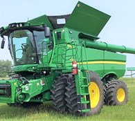 2022 John Deere S780 Thumbnail 1