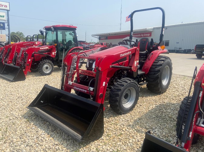 2022 Mahindra 2638 Tractor - Compact Utility For Sale