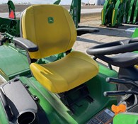 2019 John Deere X730 Thumbnail 6