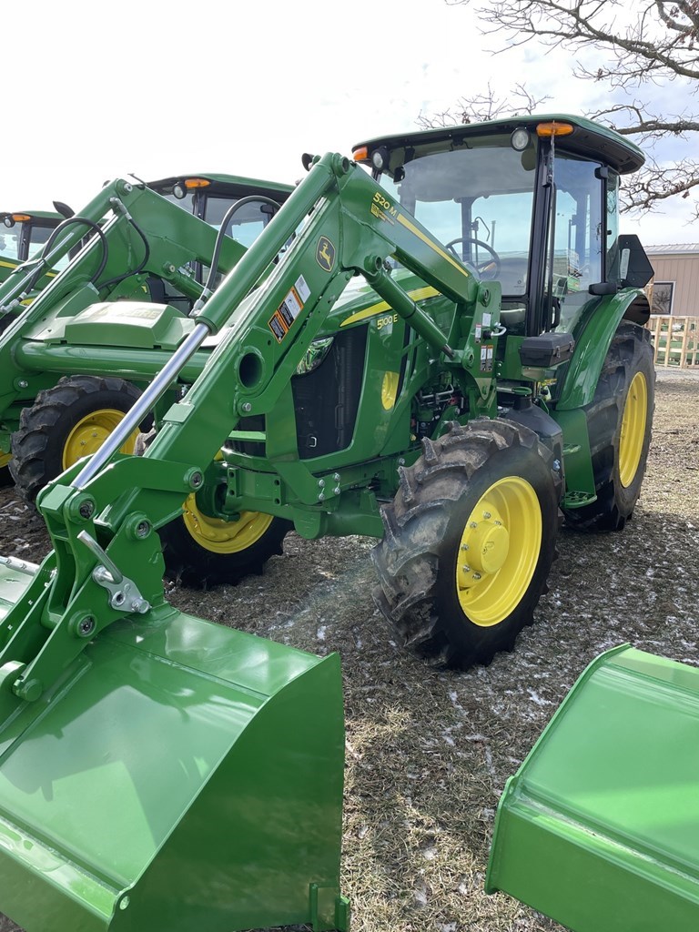 2022 John Deere 5100E Utility Tractor For Sale in Palmyra Missouri