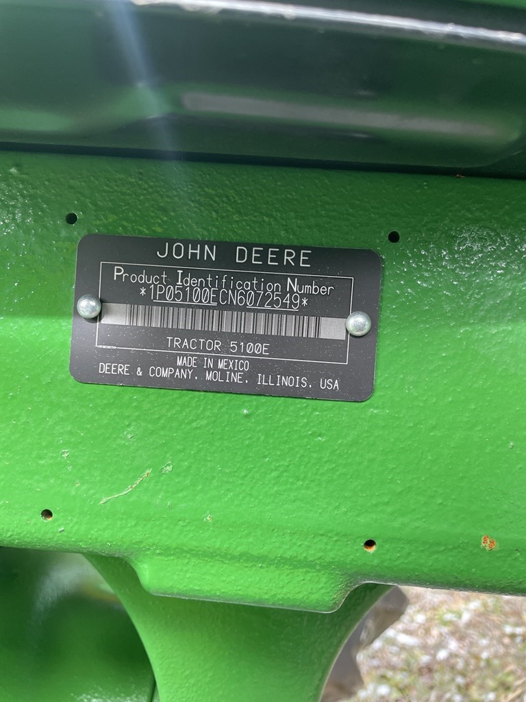 2022 John Deere 5100E Utility Tractor For Sale in Palmyra Missouri