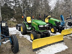 Tractor - Compact Utility For Sale 2006 John Deere 2520 , 25 HP