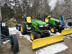 Tractor - Compact Utility For Sale 2006 John Deere 2520 , 25 HP Tractor - Compact Utility For Sale 2006 John Deere 2520 , 25 HP