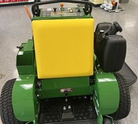 2023 John Deere 648R Thumbnail 4