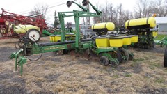 Planter For Sale 1997 John Deere 1770 Planter For Sale 1997 John Deere 1770