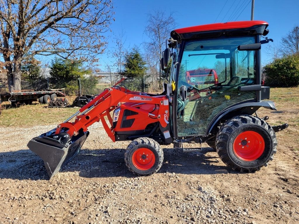 2021 Kioti CX2510 HST Compact Utility Tractor VerkaufMountain Grove