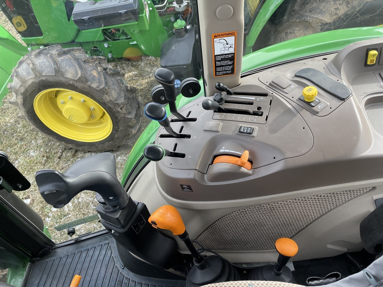 2022 John Deere 5100E Utility Tractor For Sale in Steeleville Illinois