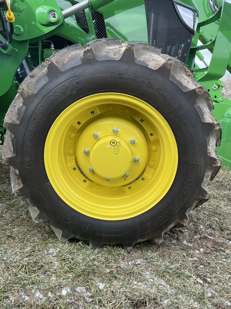 2022 John Deere 5100E Utility Tractor For Sale in Steeleville Illinois
