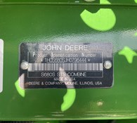 2017 John Deere S680 Thumbnail 7