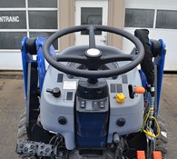 2022 New Holland Workmaster™ Compact 253540 Series 35 Thumbnail 4