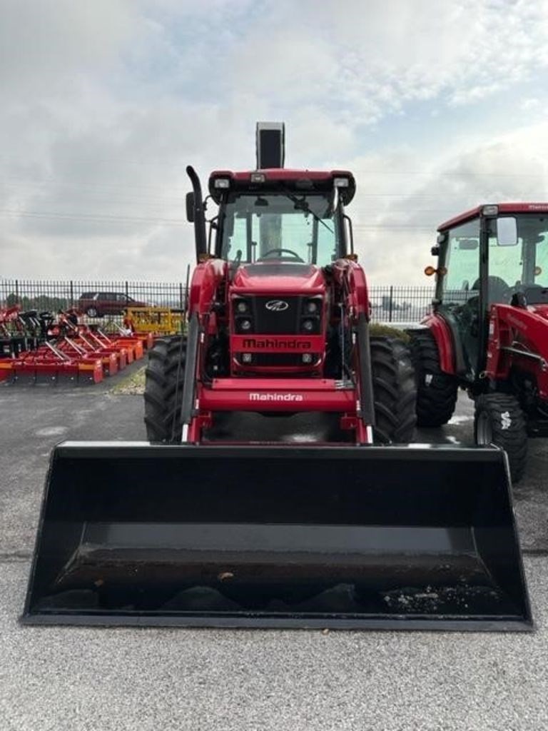 2022 Mahindra 7000 Series 7095 4WD Cab Tractor For Sale in Wakarusa Indiana