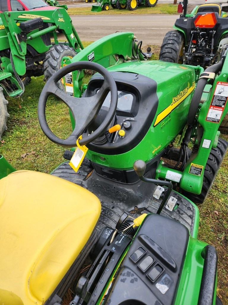 2007 John Deere 3720 Tractor - Compact Utility For Sale