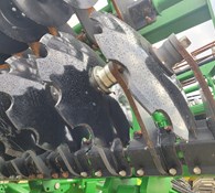 2018 John Deere 2680H Thumbnail 4