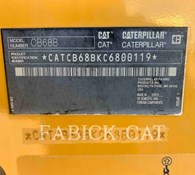 2017 Caterpillar CB68B MPIC Thumbnail 6