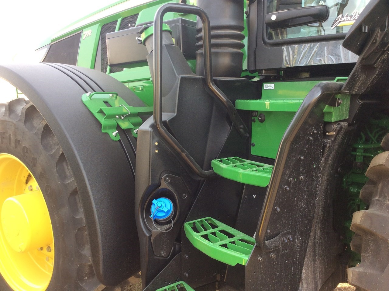 2022 John Deere 7R 210 Row Crop Tractor For Sale in Yankton South Dakota