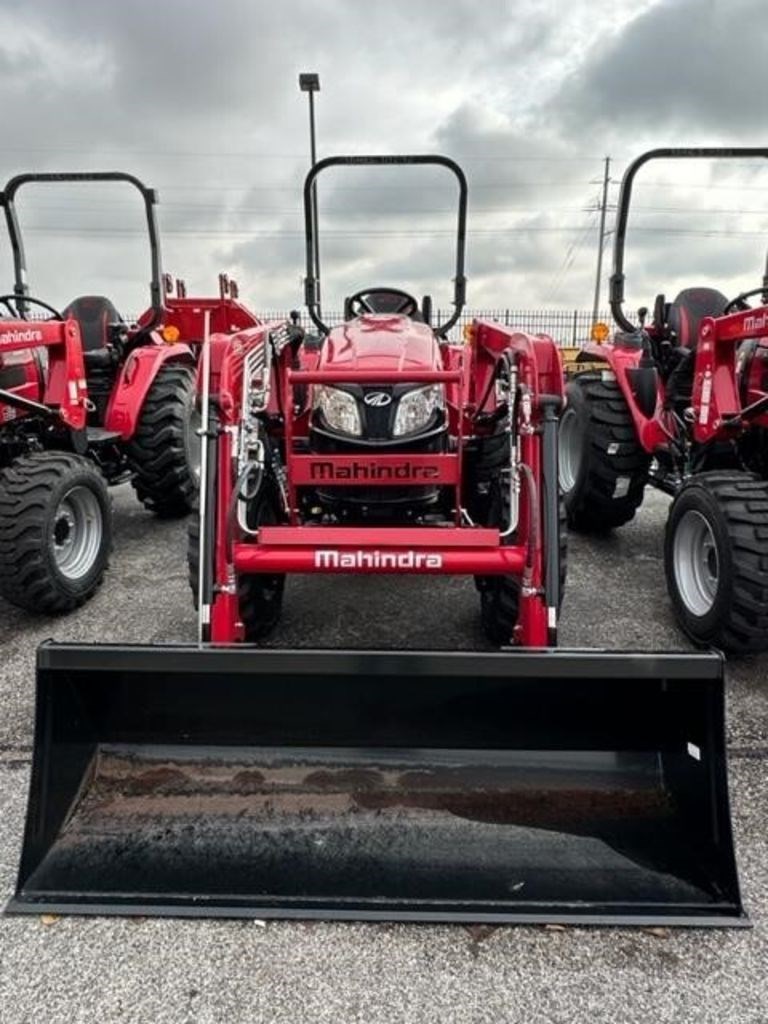 2022 Mahindra 2638 HST Compact Utility Tractor For Sale in Wakarusa Indiana