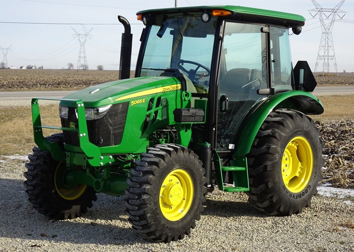 2022 John Deere 5065E Tractor - Utility For Sale