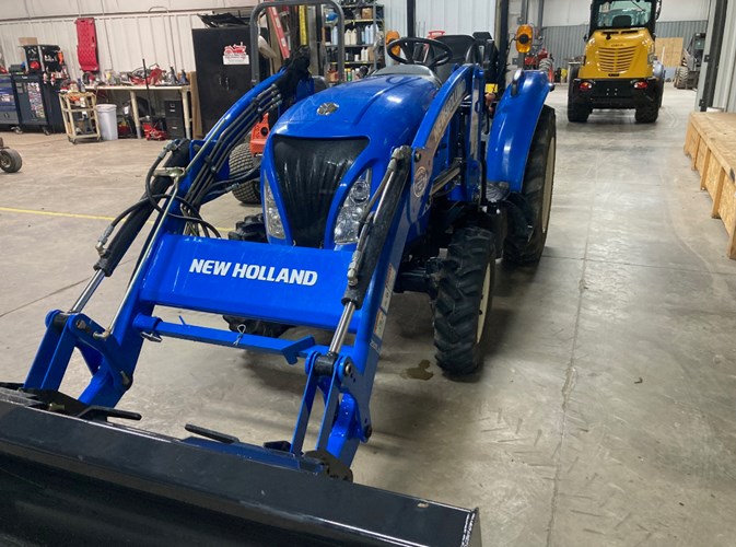 2017 New Holland Boomer 40 Tractor For Sale