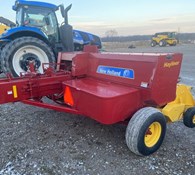 2017 New Holland BC5070 Hayliner Thumbnail 5