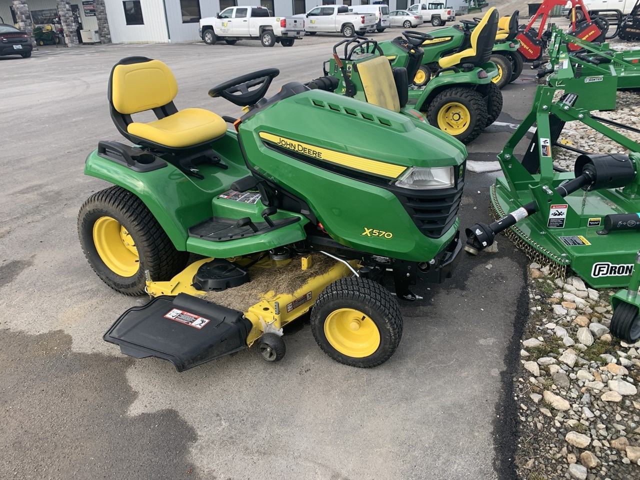 2022 John Deere X570 Riding Mower For Sale in Flemingsburg Kentucky