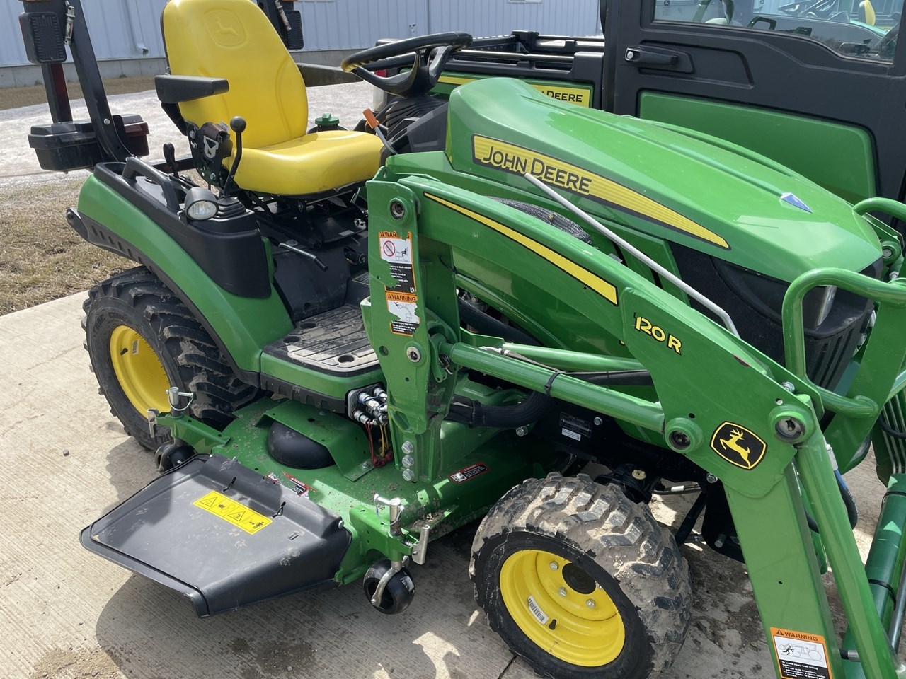 2019 John Deere 1025R Compact Utility Tractor For Sale in Gettysburg