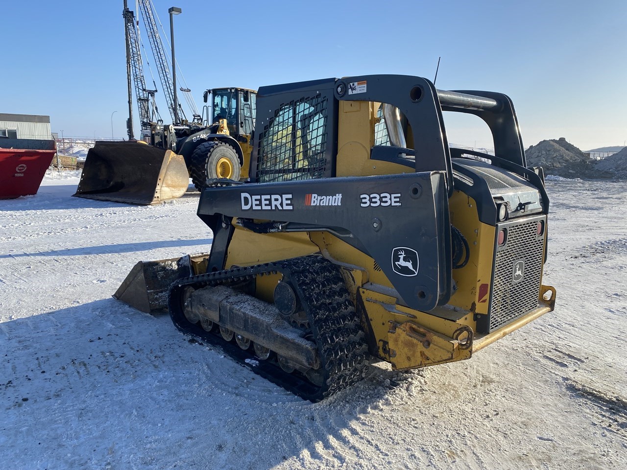 2016 John Deere 333E Skid SteerTrack برسم البيعWinnipeg Manitoba