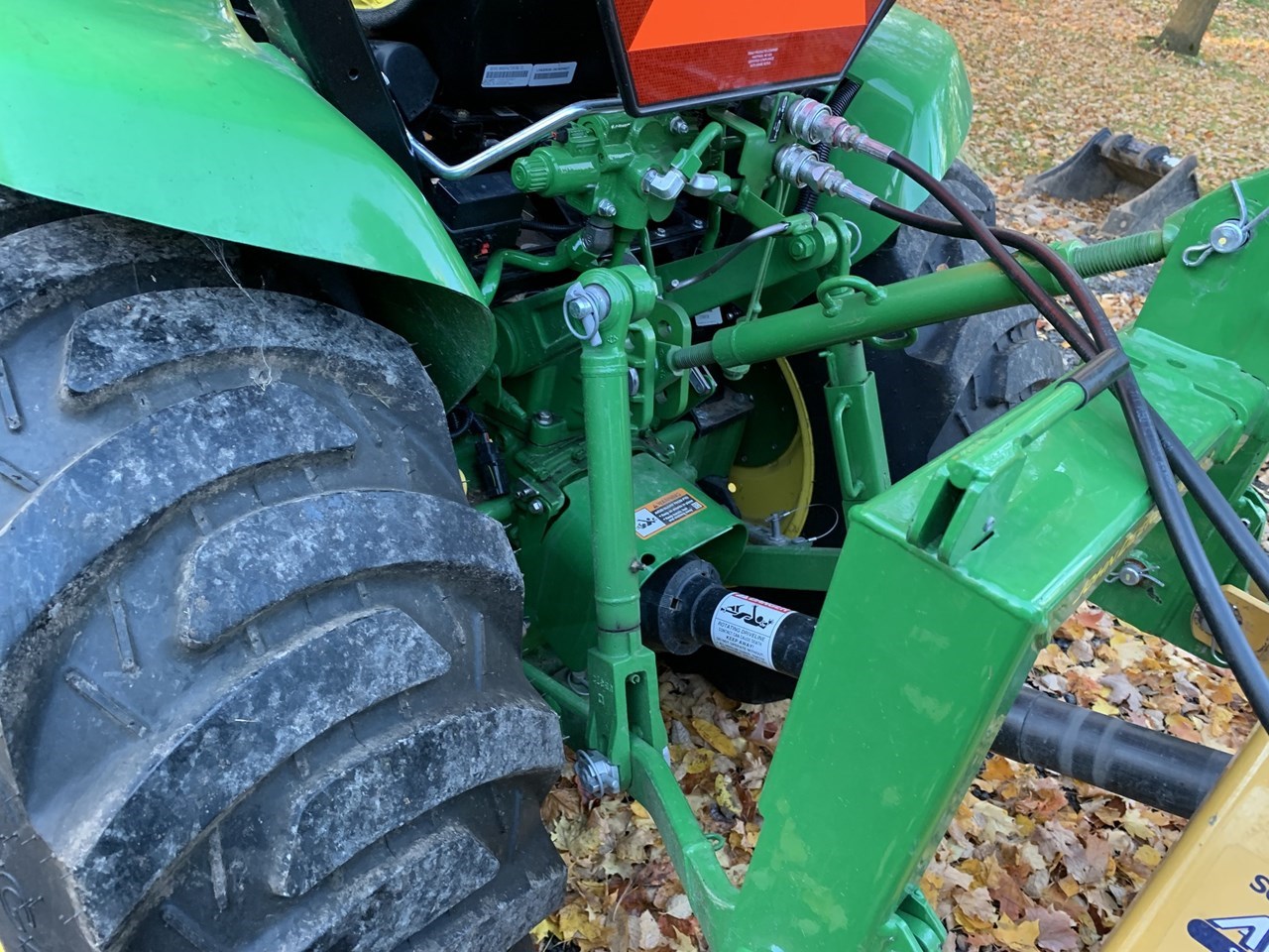 2018 John Deere 3039R Tractor - Compact Utility For Sale