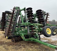 2009 John Deere 637 Thumbnail 1